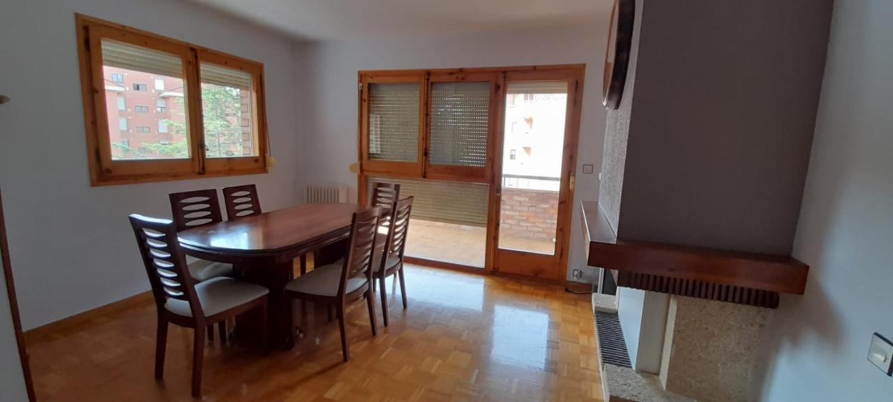 Apartamento Callizo Хака Екстер'єр фото